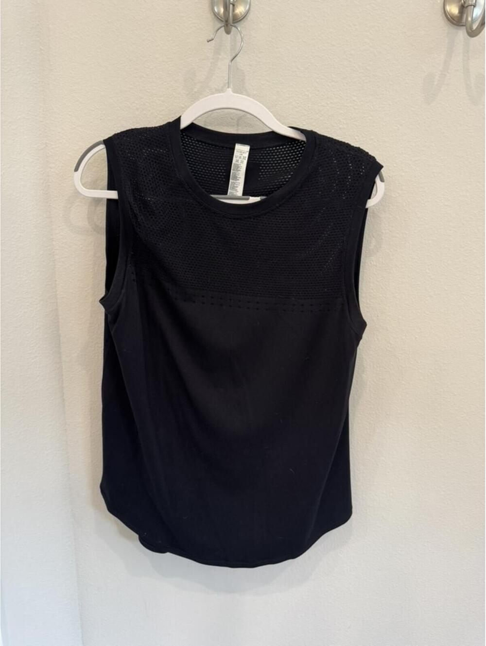 Varley Black Sleeveless Athletic Top L/XL